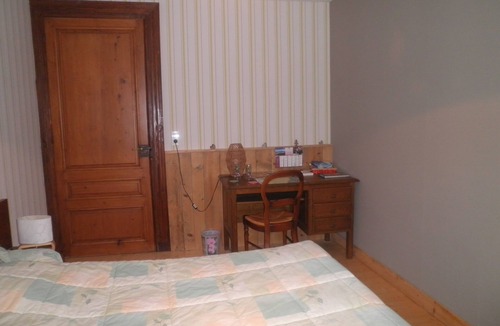 Longevilles-Mont-d'Or House | Old school from the mid 19th century