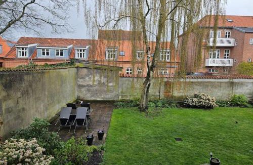 Viborg Apartment | Old school design in Viborg, TAW and VIA close