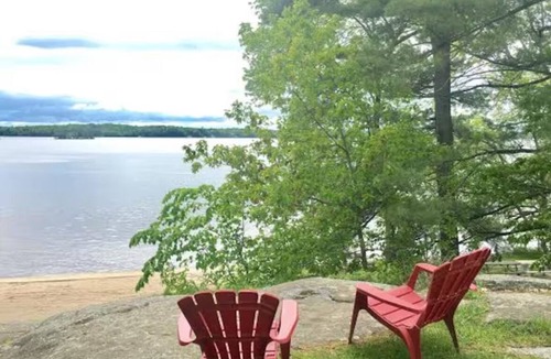 Bracebridge Cabin | Old school Muskoka Cottage