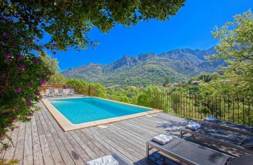 Feliceto Villa | old sheepfold .