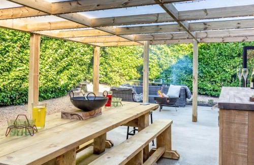 Sittingbourne House | Old Shires Barn