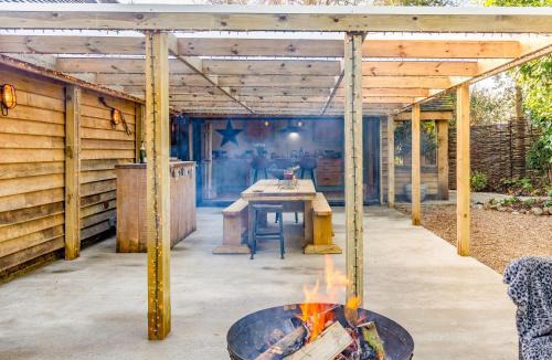 Sittingbourne House | Old Shires Barn