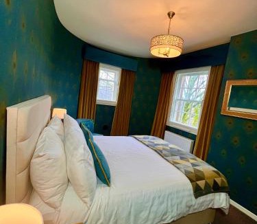 Dalavich Apartment | Old Spittal Hospital Apartment - Free Parking