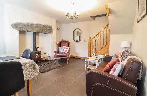 Rhiwbryfdir House | Old Station Cottage