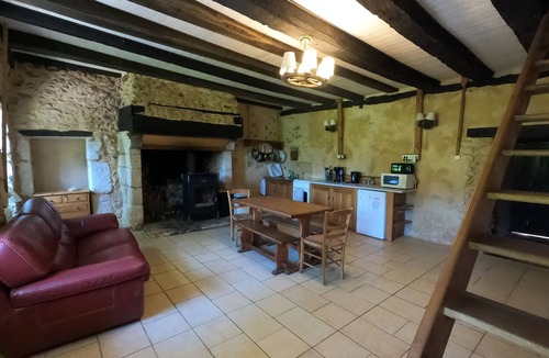 Villamblard Cottage | Old Stone Cottages in Peaceful, Rural Setting