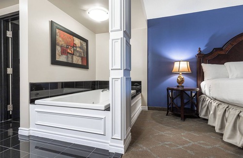 Fallsview Hotel | Old Stone Inn Boutique Hotel