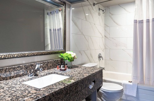 Fallsview Hotel | Old Stone Inn Boutique Hotel