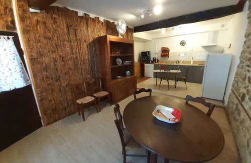 Quillan House | old stone village house