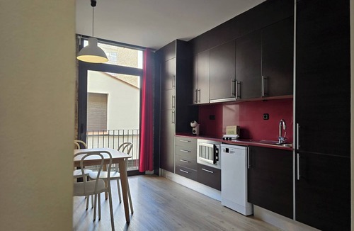 El Raval Apartment | Old town apartment 1hab con terraza comun