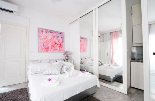 Pile Apartment | Old Town Apartments next to the beach 2
