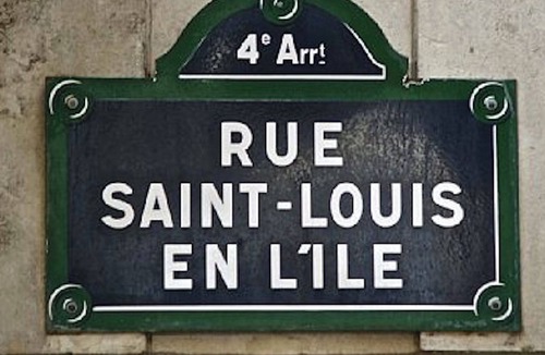 Les Iles Apartment | OLD TOWN CENTER IN PARIS, ELEGANT, QUIET WITH ELEVATOR AND A/C