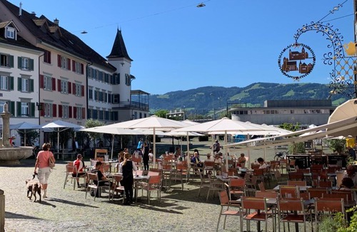 Rapperswil Apartment | Old Town Charm & Central Location in Rapperswil
