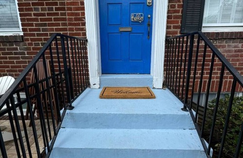 Old Town West Apartment | Old Town Gem – Steps to Cafés, Shops & Metro!