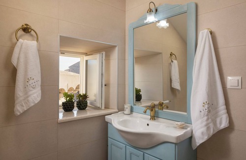 Dubrovnik Old Town Apartment | OLD TOWN LUXURY LIVING at BEST QUIET LOCATION