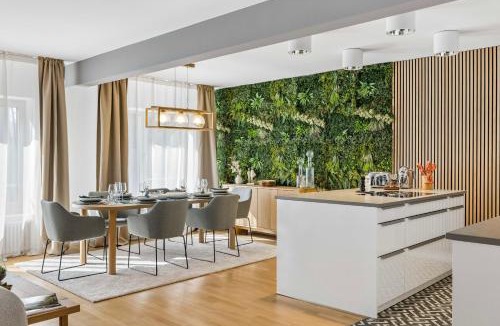 Center Apartment | Old Town Penthouse Maisonette Private Rooftop