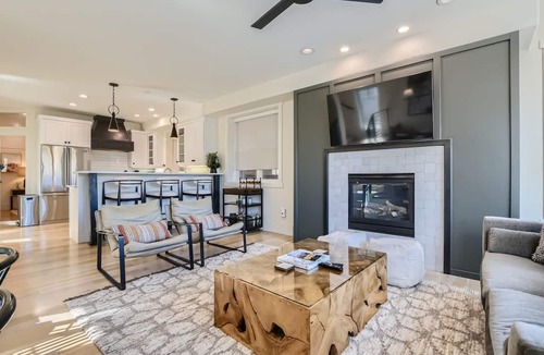 Downtown Park City House | Old Town Ski-in Out Hot Tub Walk to Main St