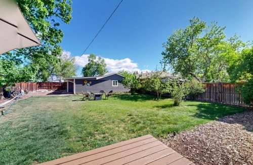 Old Town House | Old Town Victorian Duplex ~ Yard & Fire Pit