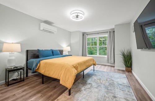 Maple Hill House | Old, Unlisted