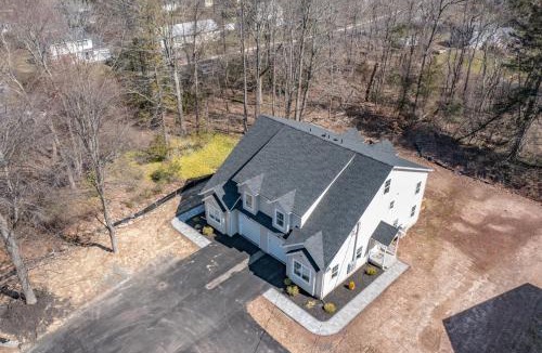 Maple Hill House | Old, Unlisted