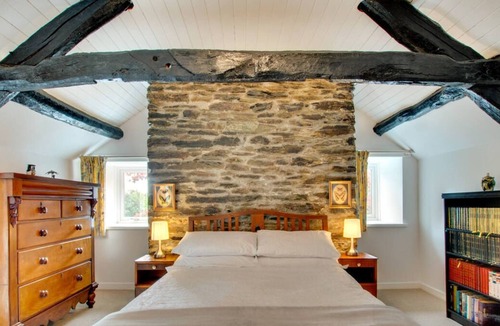 Llangeler House | Old Vicarage Cottage