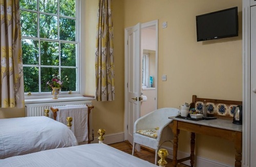 Kenton Bed & Breakfast | Old Vicarage