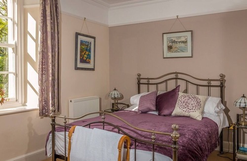 Kenton Bed & Breakfast | Old Vicarage