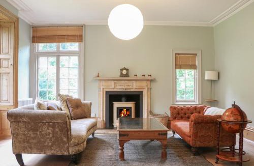 Etchinghill House | Old Vicarage