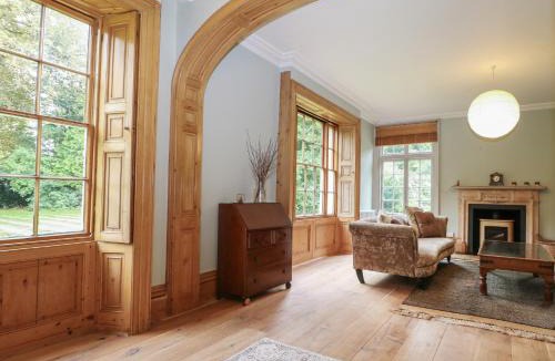 Etchinghill House | Old Vicarage