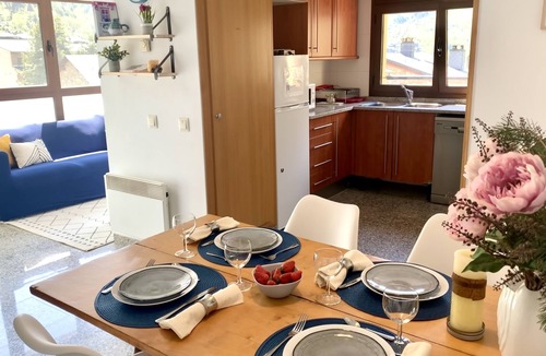 Encamp Apartment | Old Village - Spacious 2 BR close to all services, quiet with breathtaking views