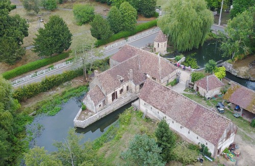 Chaudon House | OLD WATER MILL