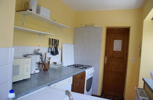 Russy Cottage | Old wine press near Omaha Beach