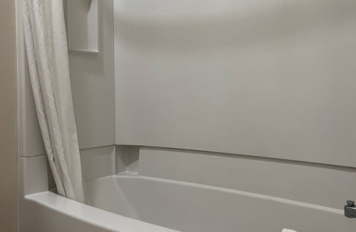 Witmer Hotel | Olde Amish Inn