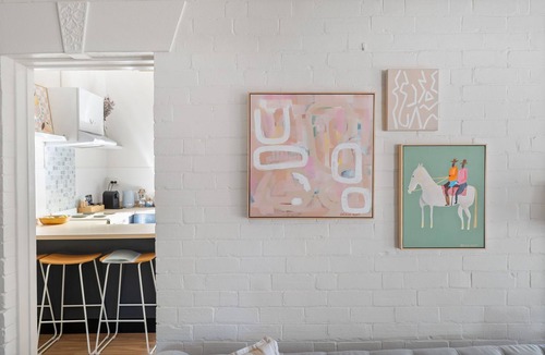 Bathurst House | Olde' Haven - Federation Charm close to CBD