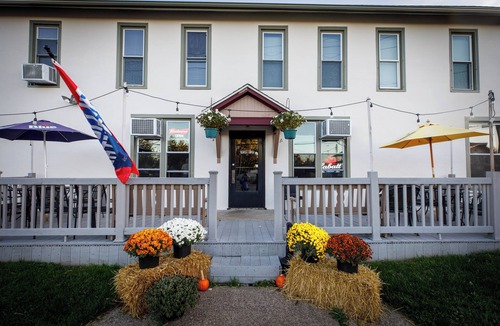 Hamburg Apartment | Olde Time Game Room at The West End Inn
