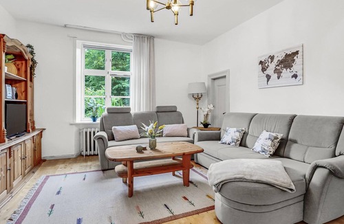 Tonder House | Older property in a rural setting with views of the water tower in Tønder.