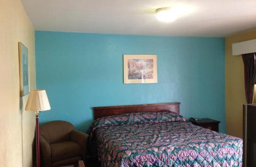 Tuscaloosa Hotel | Ole English Inn