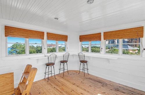 Ono Island House | Ole River Cottage