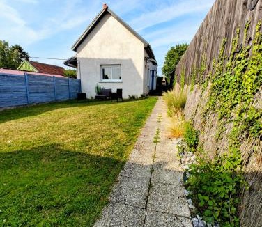 Fresnicourt-le-Dolmen House | Olhain - La Parenthèse