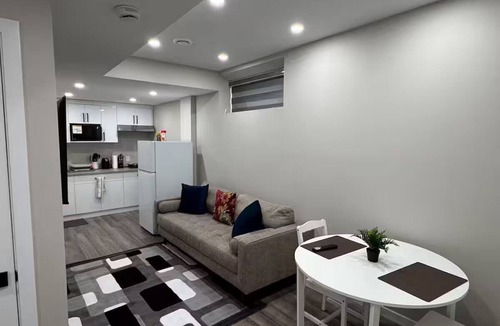 Winnipeg House | Olive Castle