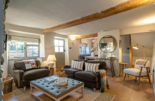 Easton on the Hill House | Olive Cottage