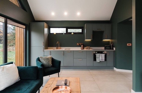 Shotley Bridge Apartment | Olive Lodge - Hot Tub & Sauna