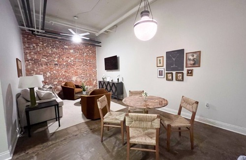Demopolis Apartment | Olive - The Flats Demopolis