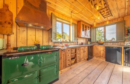 Upper Dicker House | Olive Tree House