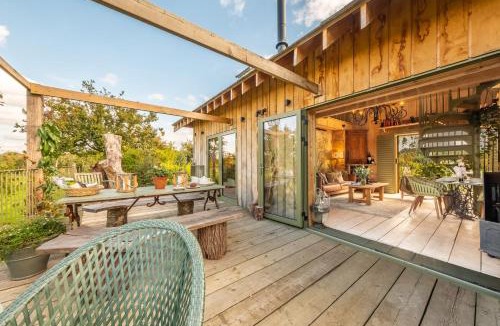 Upper Dicker House | Olive Tree House