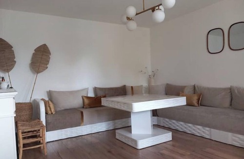 Pont-Saint-Esprit House | Olive trees