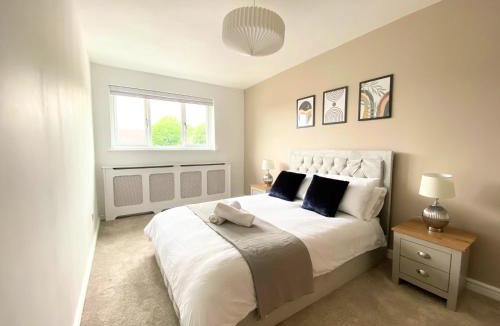 Milton Keynes House | Olive View