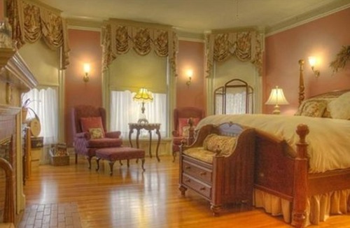 West Washington Bed & Breakfast | Oliver Inn Bed and Breakfast