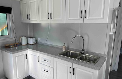 Hartley Vale Cabin | Oliver’s Hut - Hartley Huts