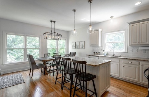 North Chattanooga House | Oliver`s Landing - Walk Right in North Shore!