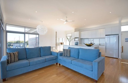 McCracken House | Oliver's Reef at McCracken